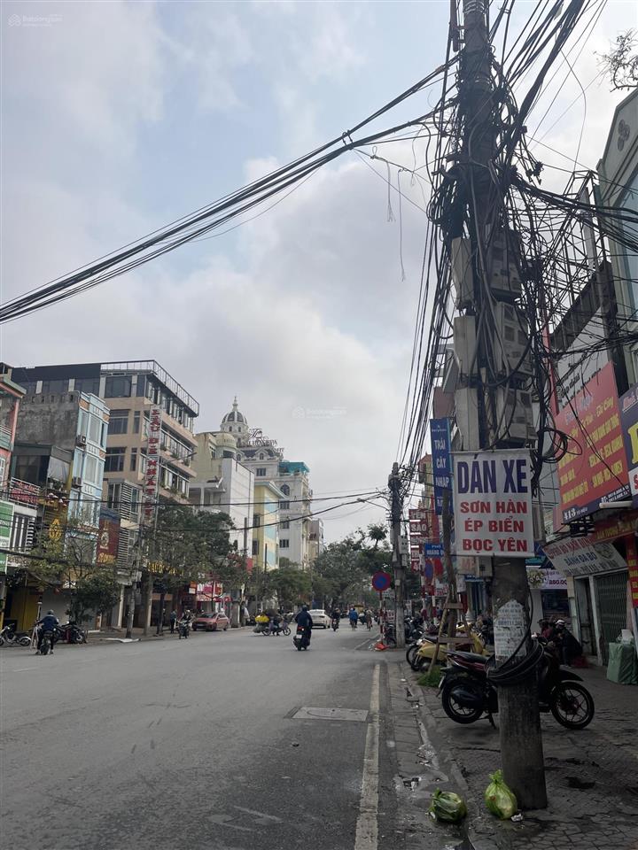 Bán gấp trước tết nhà mặt đường tô hiệu, dt 82m2, giá 21,3 tỷ