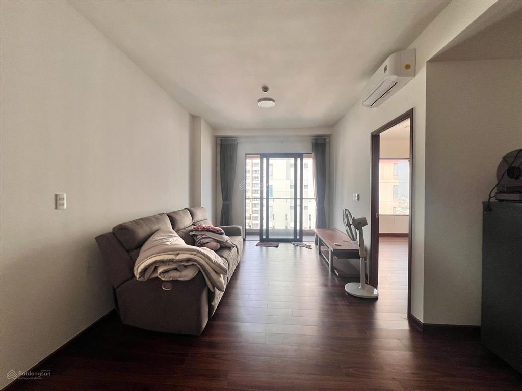 Bán căn akari 2pn sổ hồng, view nội khu công viên hồ bơi bao mát đẹp, ht vay