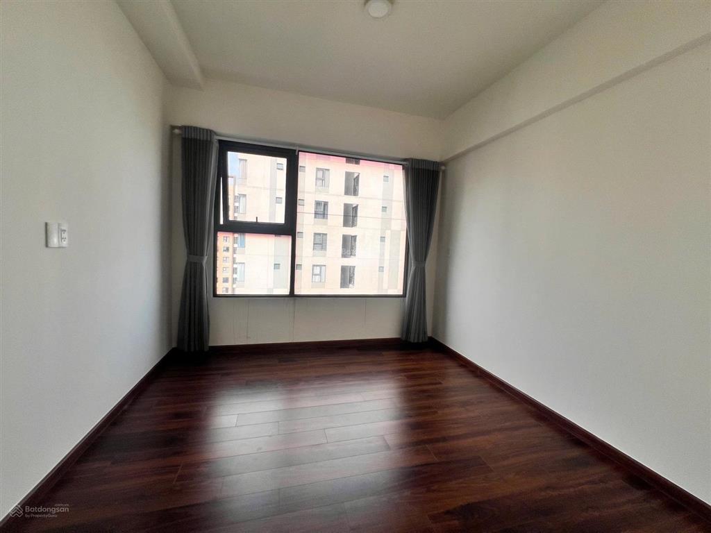 Bán căn akari 2pn sổ hồng, view nội khu công viên hồ bơi bao mát đẹp, ht vay