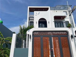 Bán nhà mới 1 trệt 1 lầu 100m2 thổ cư đường nguyễn thị chanh, ấp tân điền,xã long thượng, cần giuộc