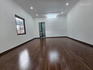 Lê thanh nghị 40m2 5 tầng mặt tiền 4m 11.6tỷ hai bà trưng. nhà mới kính coong thang máy ba bước ra