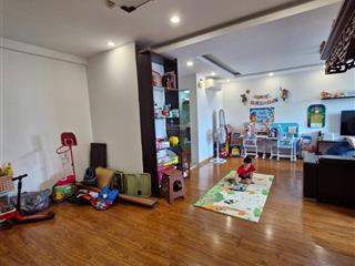 Trả giá là bán, căn góc, sđcc, ban công đông nam, 81m, đủ nội thất, tòa htt 89 phùng hưng hà đông