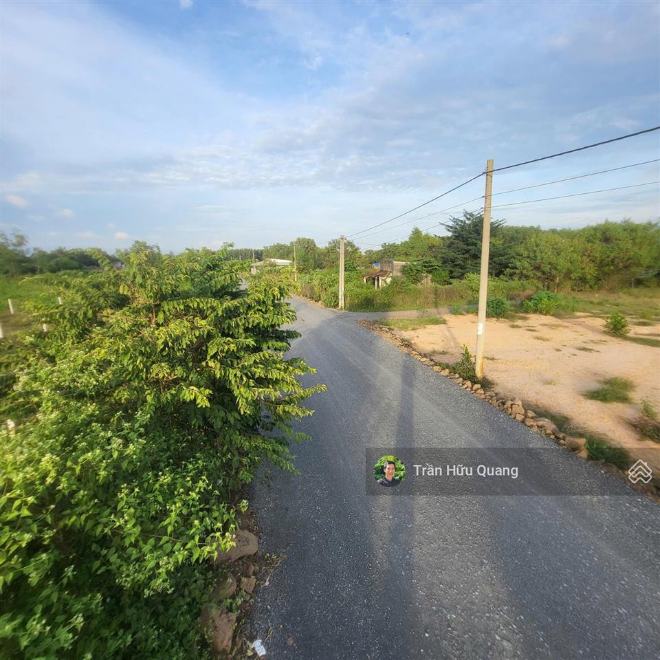 Bán đất ven biển phước hải gần trục đường 996c ( tl 44b ). 141m2 5,5 m mặt tiền giá rẻ