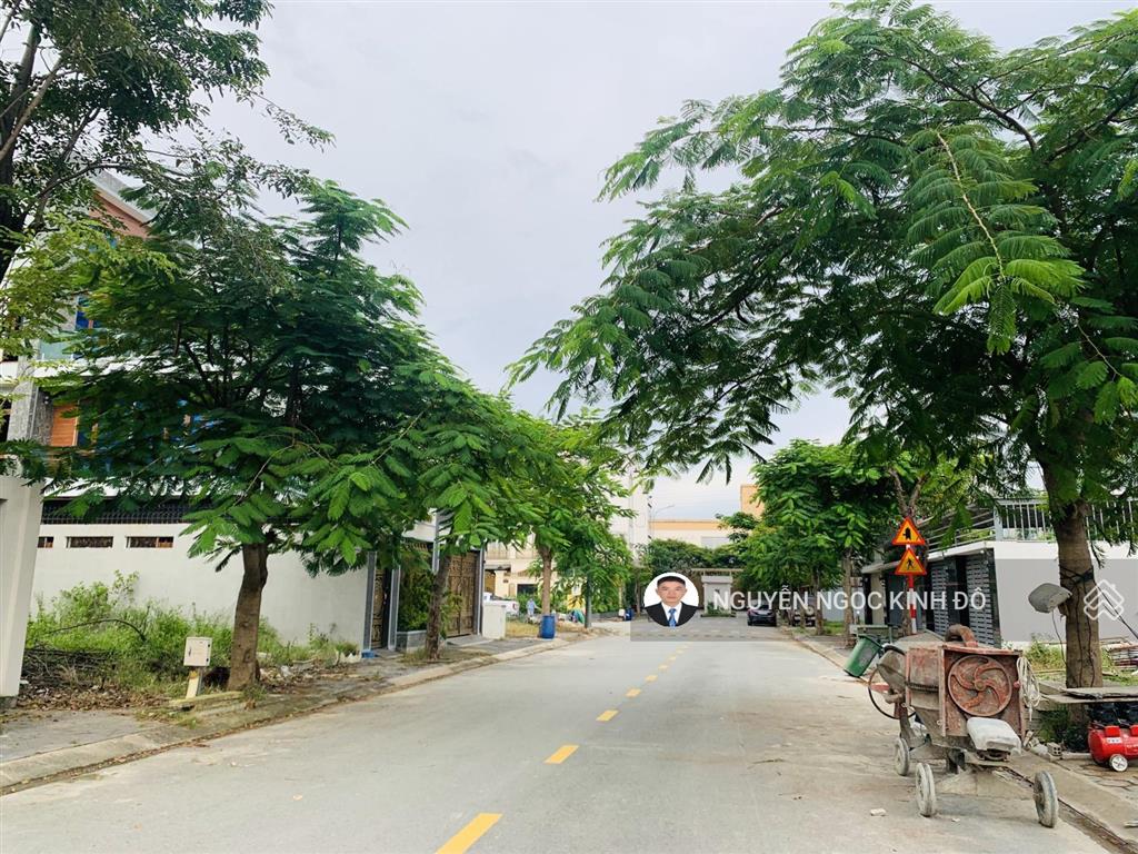 Cho thuê nhà the seasons ngay lotte giá rẻ 15tr/ tháng. dt 5x20 1t 3l.  0386 602 ***