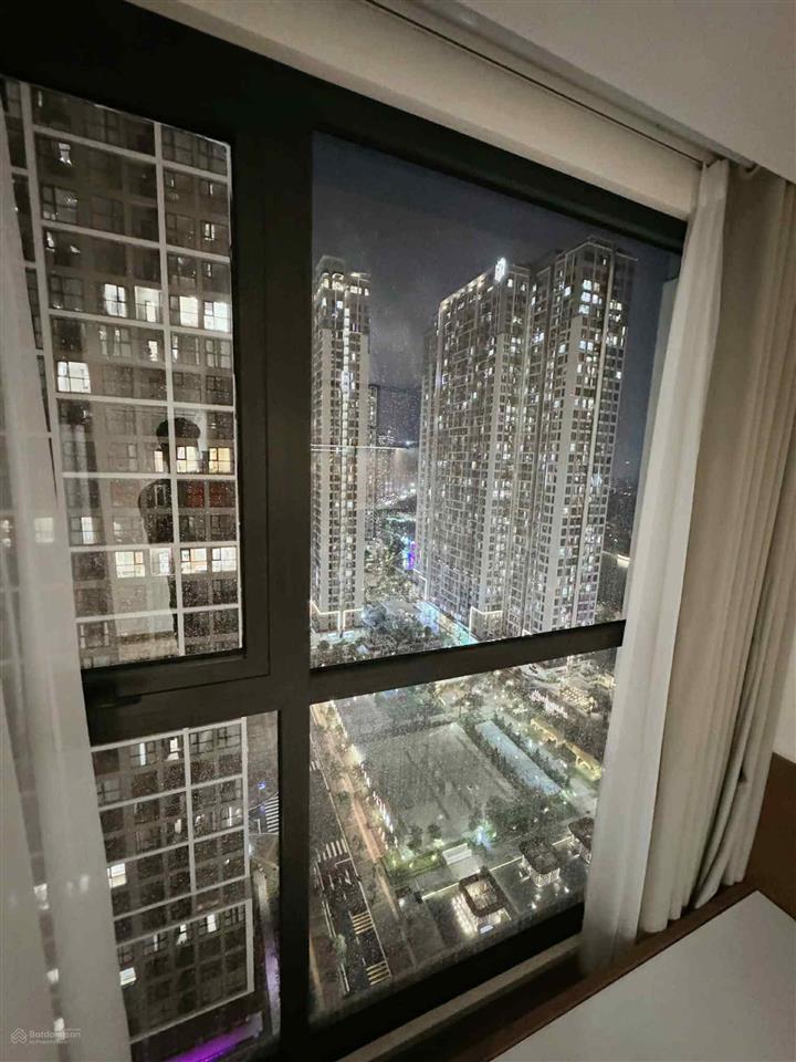 Chính chủ cần bán căn 3pn 80m2, toà tc2 tầng 1812.giá chỉ 6,9 tỷ bao phí,the canopy residences