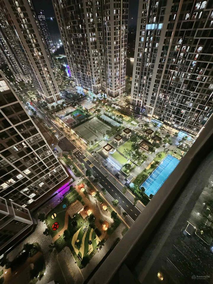 Chính chủ cần bán căn 3pn 80m2, toà tc2 tầng 1812.giá chỉ 6,9 tỷ bao phí,the canopy residences