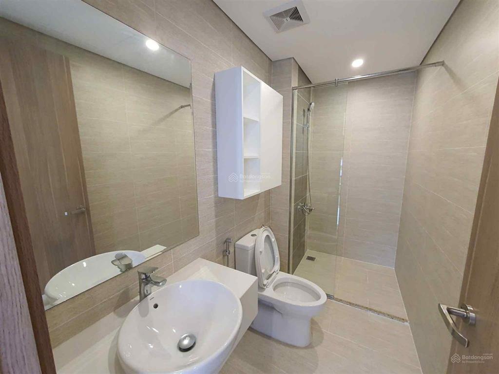 Chính chủ bán căn 2pn+ 64m2 tòa s203 tầng 1915 vinhomes smart city. giá 5.45 tỷ bao phí