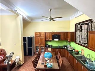 Thanh khoản cần bán gấp nhà tại ngõ 27 võ chí công  cầu giấy.