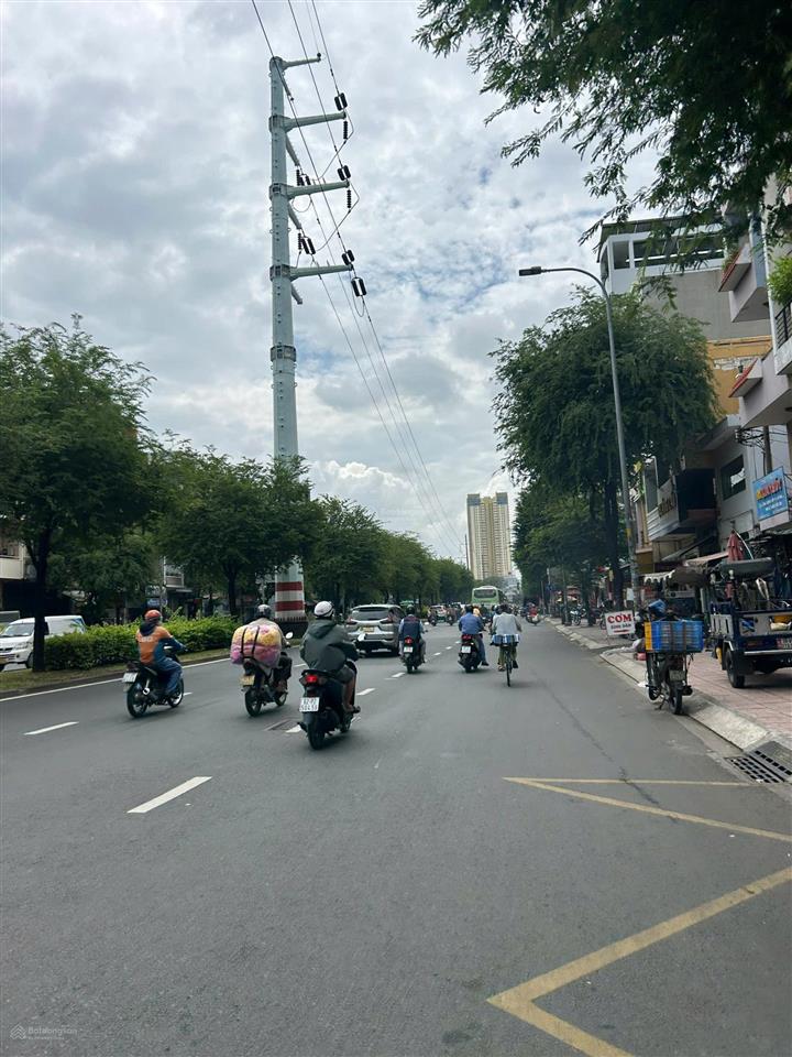 Bán nhà mtkd đường hồng bàng , phường 06 , quận 6 , 4,7m x 24m , 110m2 , 3 lầu , giá  34,8 tỷ tl