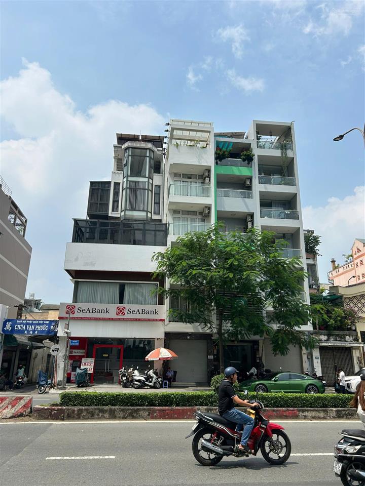 Bán nhà mặt tiền đường lê đại hành, quận 11, 3,6 x 30m, 6 tầng + thang máy, 36 tỷ tl