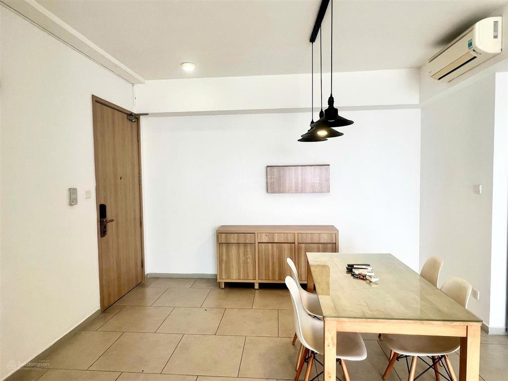 Giá tốt! riviera point 91m2, 2pn, ban công rộng full nội thất giá chỉ 7,28 view đẹp. 0931 876 ***