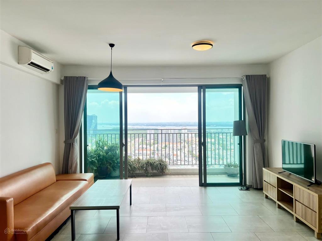 Giá tốt! riviera point 91m2, 2pn, ban công rộng full nội thất giá chỉ 7,28 view đẹp. 0931 876 ***