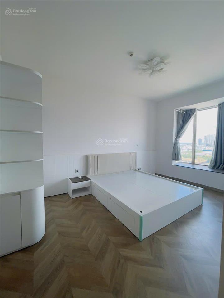 Bán midtown the peak 2pn view sông 81m2, 2pn, nhà siêu đẹp, giá chỉ 10 tỷ, có ô xe  em mạnh duy