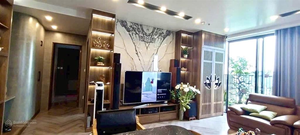 Chào bán biệt thự trên ko. trung tầng thuỷ tiên hàng hiếm 4pn 2vs đông tứ trạch giá tốt