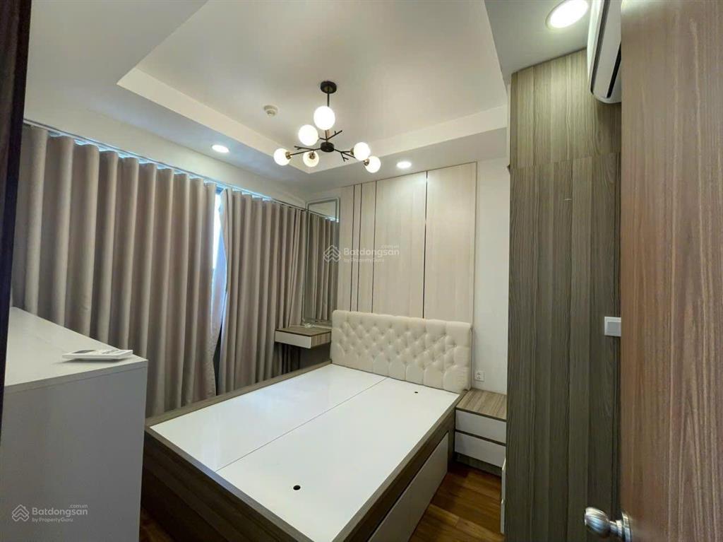 Căn hộ có sổ hồng và đầy đủ nội thất the pegasuite 1  68m²  2 phòng ngủ giá chỉ 4 tỷ 390 bao phí