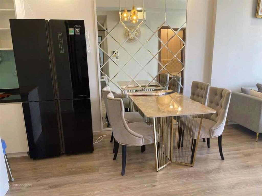 Căn hộ có sổ hồng và đầy đủ nội thất the pegasuite 1  68m²  2 phòng ngủ giá chỉ 4 tỷ 390 bao phí