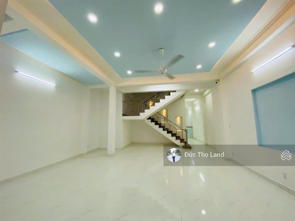 Bán nhà 7x19m, 3 tầng, hxh 7m, ở và làm vp công ty gần metro lê văn khương, hiệp thành 35, quận 12