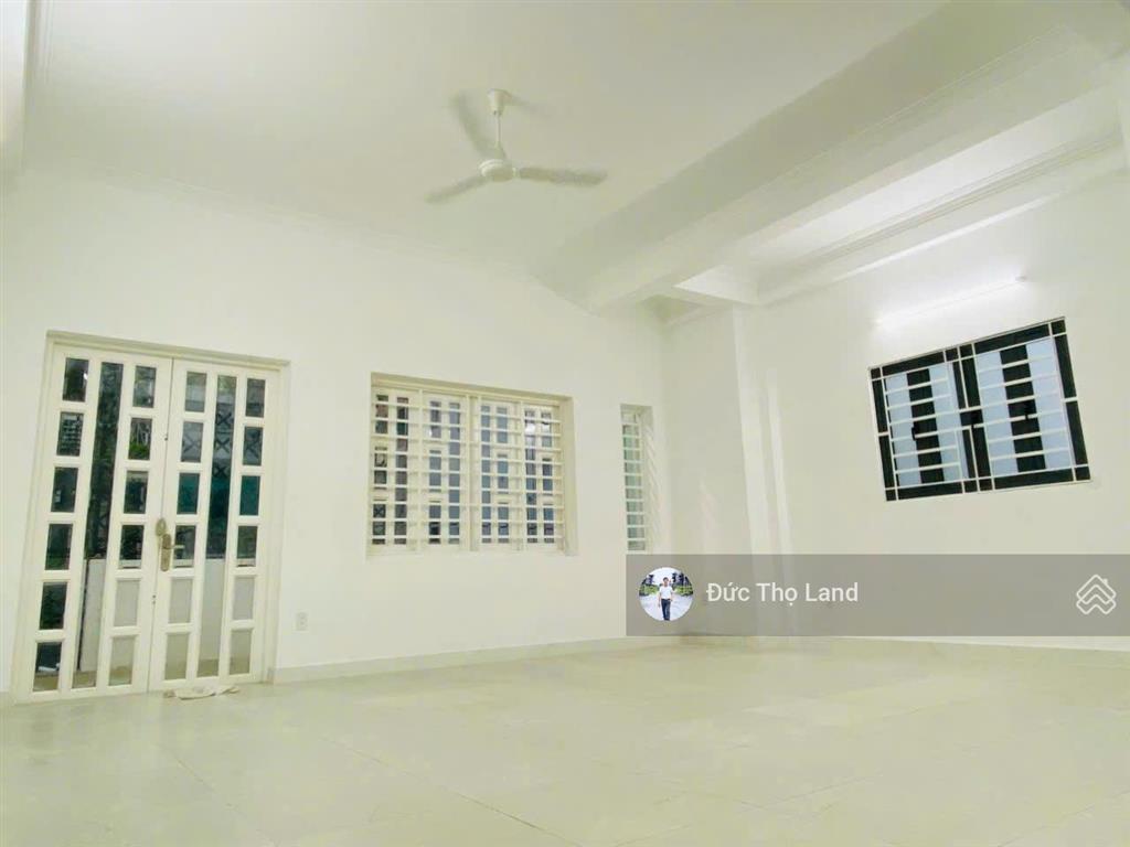 Bán nhà 7x19m, 3 tầng, hxh 7m, ở và làm vp công ty gần metro lê văn khương, hiệp thành 35, quận 12