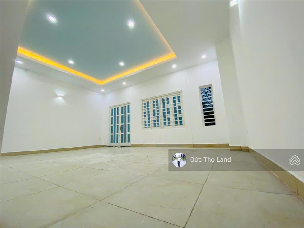 Bán nhà 7x19m, 3 tầng, hxh 7m, ở và làm vp công ty gần metro lê văn khương, hiệp thành 35, quận 12