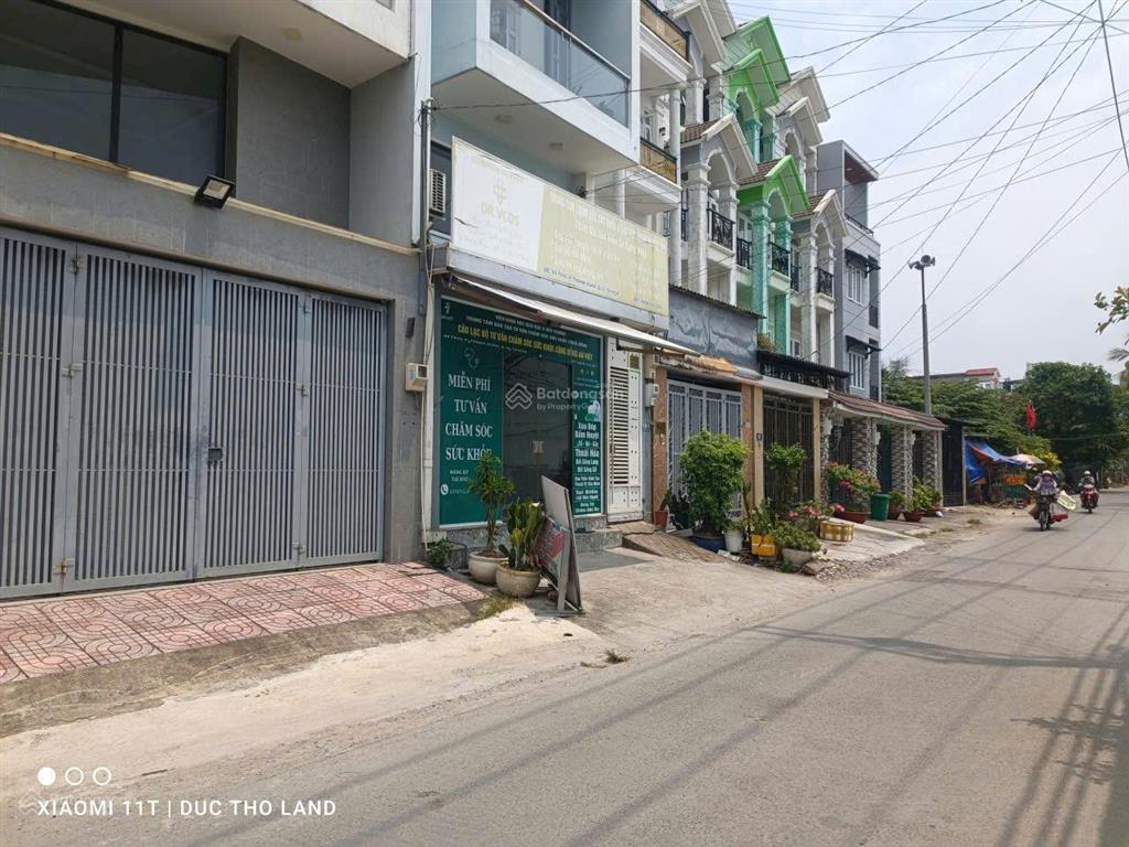Đất mặt tiền tx43 ngang lớn gần 7m hiếm, 6.8x25m bán giá rẻ hơn thị trường, chỉ 40tr/m2