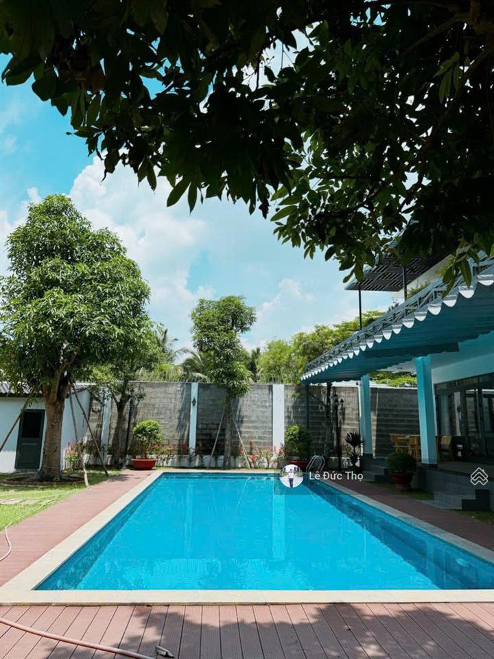 Gấp! bán siêu biệt thự 900m2 sân vườn, hồ bơi, mặt tiền 36m đường xe hơi bùi công trừng, hóc môn