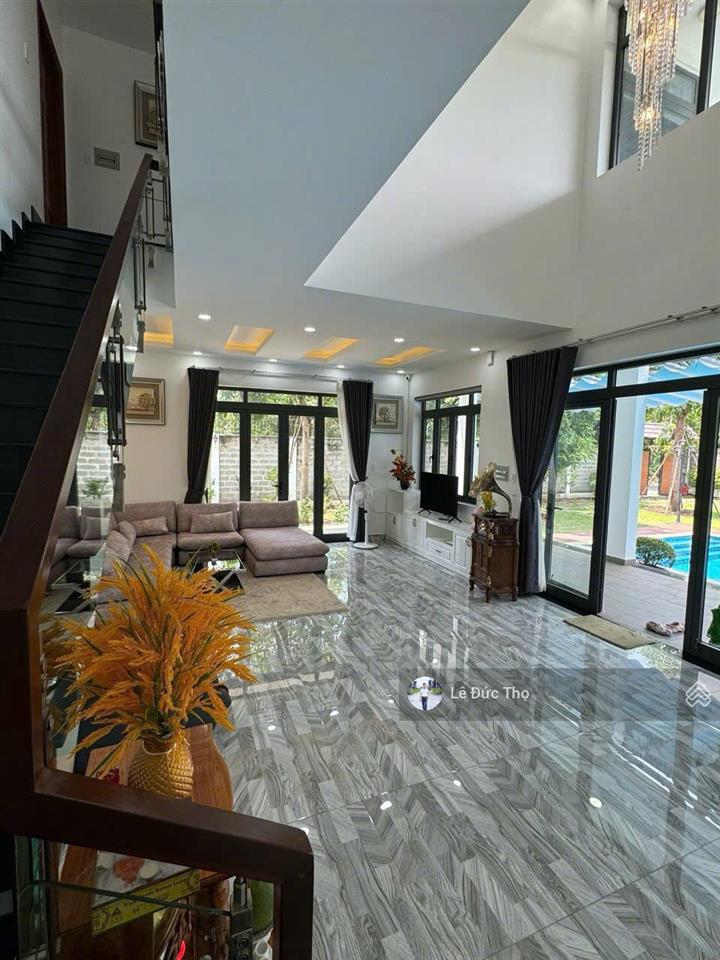 Gấp! bán siêu biệt thự 900m2 sân vườn, hồ bơi, mặt tiền 36m đường xe hơi bùi công trừng, hóc môn