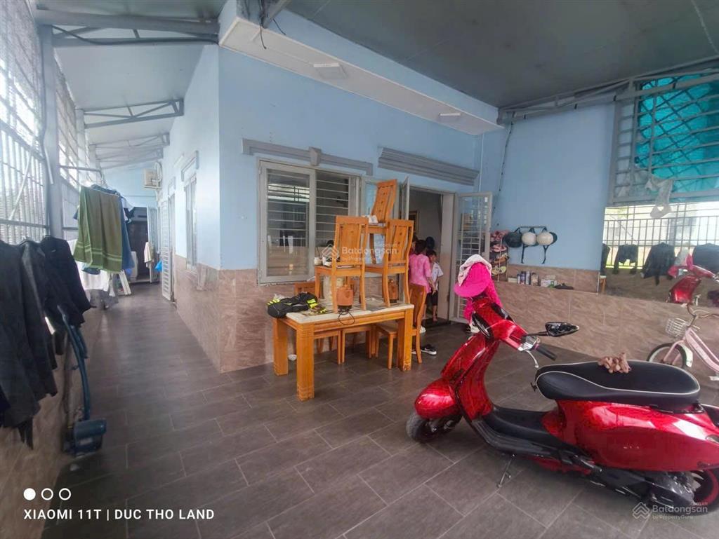 Giảm 1 tỷ bán gấp nhà căn góc 2 mặt tiền hxh 8m thạnh xuân 24, 5.6x17m, nhỉnh 5 tỷ.  0968 211 ***