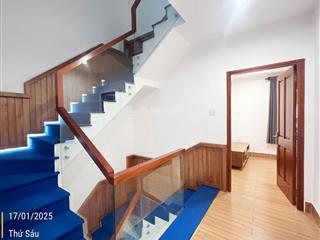 Giá tốt! nhà phố lakeview city hoàn thiện giá bán 17 tỷ, 1 trệt 3 lầu, 4 phòng ngủ hướng mát