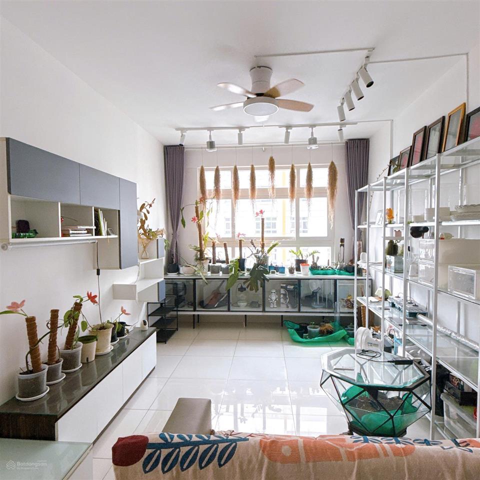 Cho thuê ch sunview town 2pn 2wc 58m2 có nt 7tr/tháng  ở ngay. xem nhà  0848 909 ***