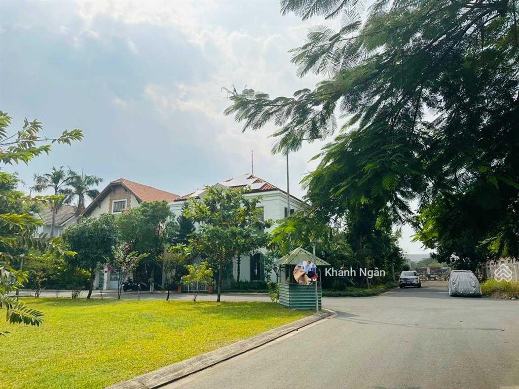 Hạ giá sốc! bán gấp lô đất khu biệt thự compound nguyễn văn hưởng. dt 16x20m (315m2) giá 190tr/m2