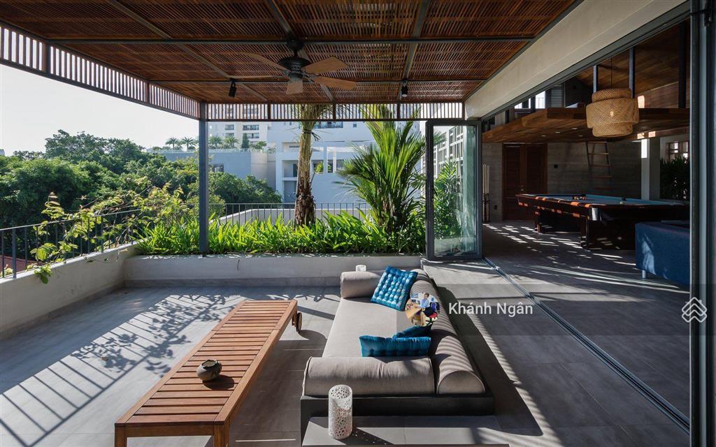 Ngộp bank bán gấp villa hầm 3 tầng hồ bơi p. thảo điền, q2. dt 360m2 (18x20m) 70 tỷ tl