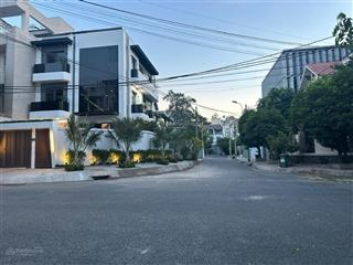 Chỉ 170tr/m2 sở hữu lô đất góc 2mt khu compound nguyễn văn hưởng p. thảo điền q2. dt 222m2 (10x22m)