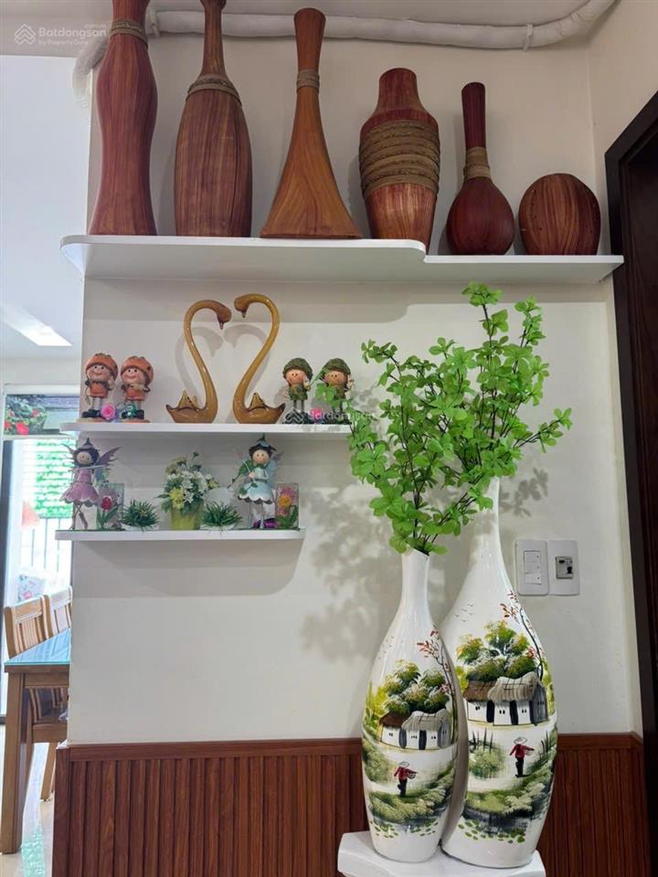 Bán căn hộ ct2 vcn phước hải | giá chỉ 2,7 tỷ căn hộ đẹp nội thất đầy đủ view hồ bơi mát mẻ