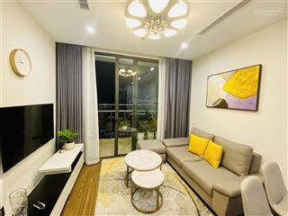 Bán căn hộ 2pn chung cư dream bonaza  23 duy tân, full nội thất , sẵn sổ, có slot oto. giá tốt