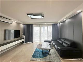 Quỹ căn ngoại giao chcc 138m2 3pn  2wc tòa hà nội paragon, cầu giấy, tầng đẹp, full nội thất