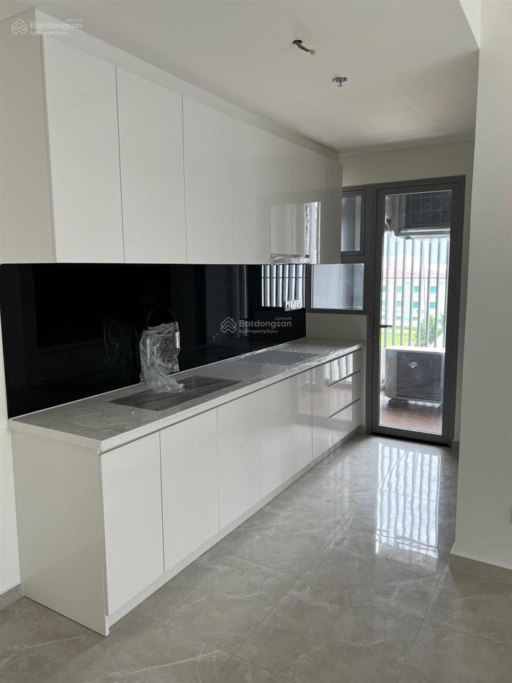 Bán gấp ch 3pn2wc celesta rise, đường nguyễn hữu thọ, căn góc hướng đông nam 6,9 tỷ.  0968 966 ***