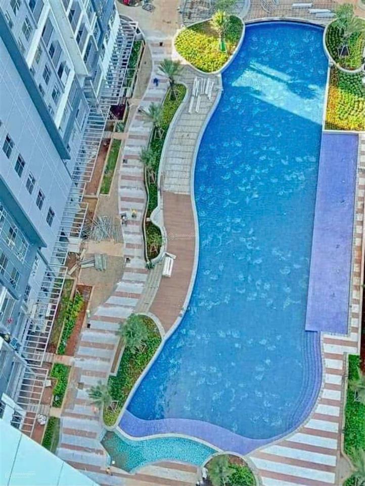 Bán gấp ch 3pn2wc celesta rise, đường nguyễn hữu thọ, căn góc hướng đông nam 6,9 tỷ.  0968 966 ***