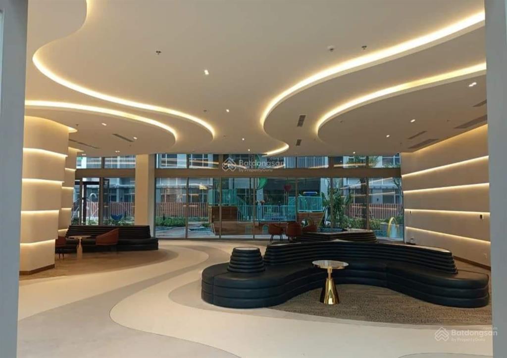 Bán gấp ch 3pn2wc celesta rise, đường nguyễn hữu thọ, căn góc hướng đông nam 6,9 tỷ.  0968 966 ***