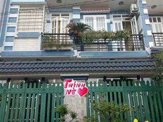 Nhà 7x16m, đúc trệt lầu, đường nhựa nằm trong khu nhà lầu sát mặt tiền tô ký, chủ bán rẻ chỉ 5,9ty