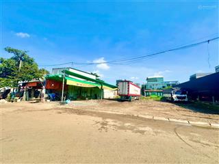 Đất 2 mặt tiền đường số 10, dt 5x36m (có 2 lô liền kề), khu dân cư chợ đầu mối đẹp, sầm uất