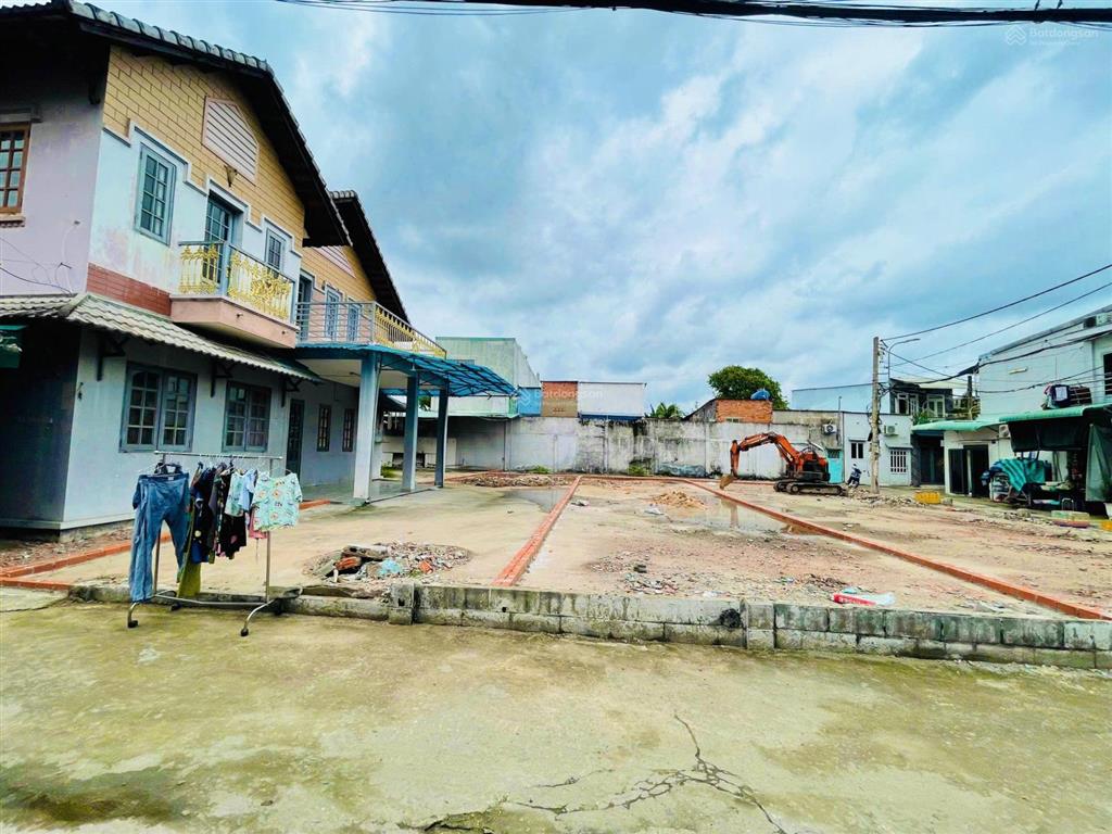 Đất (5x19m) tân xuân sát lê thị hà hẻm 5m 1/ nhựa vào 50m xây ở, căn hộ dịch vụ quá lý tưởng ạ