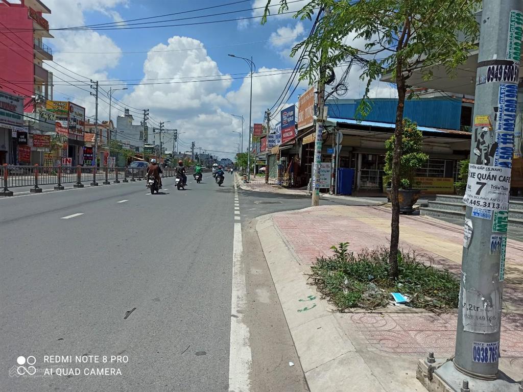 Đất 1/ nhựa tô ký dt đẹp 5x18m đường nhựa 10m khu nhà lầu cực vip xd hoàn công ngay