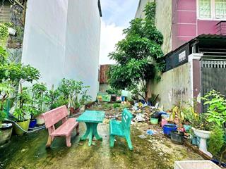 Đất 1/ nhựa tô ký dt đẹp 5x18m đường nhựa 10m khu nhà lầu cực vip xd hoàn công ngay