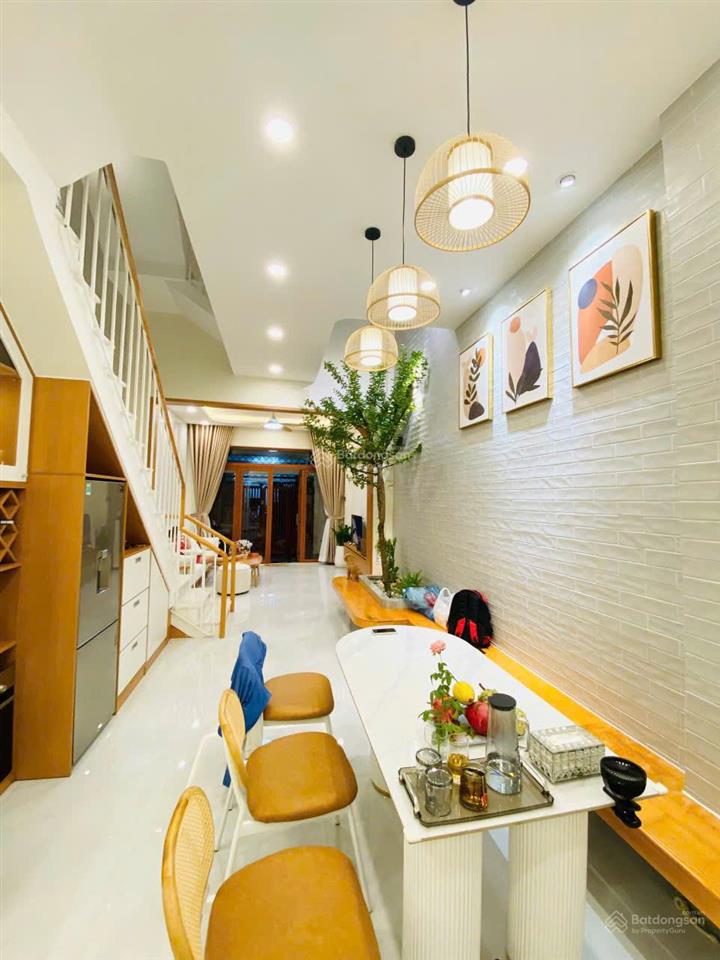 Siêu phẩm cực đẹp trung chánh trệt 2 lầu full nội thất mới đẹp chỉ việc vào ở