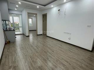 Bán căn hộ 2,99tỷ có sổ, full nội thất cơ bản, dt 58m2 (2pn + 2wc) ruby long biên  0965 283 ***