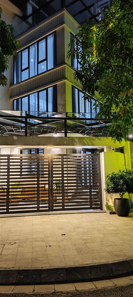 Bán nhà liền kề lô góc 2 mặt tiền 75m2x4 tầng dự án green pearl 378 minh khai