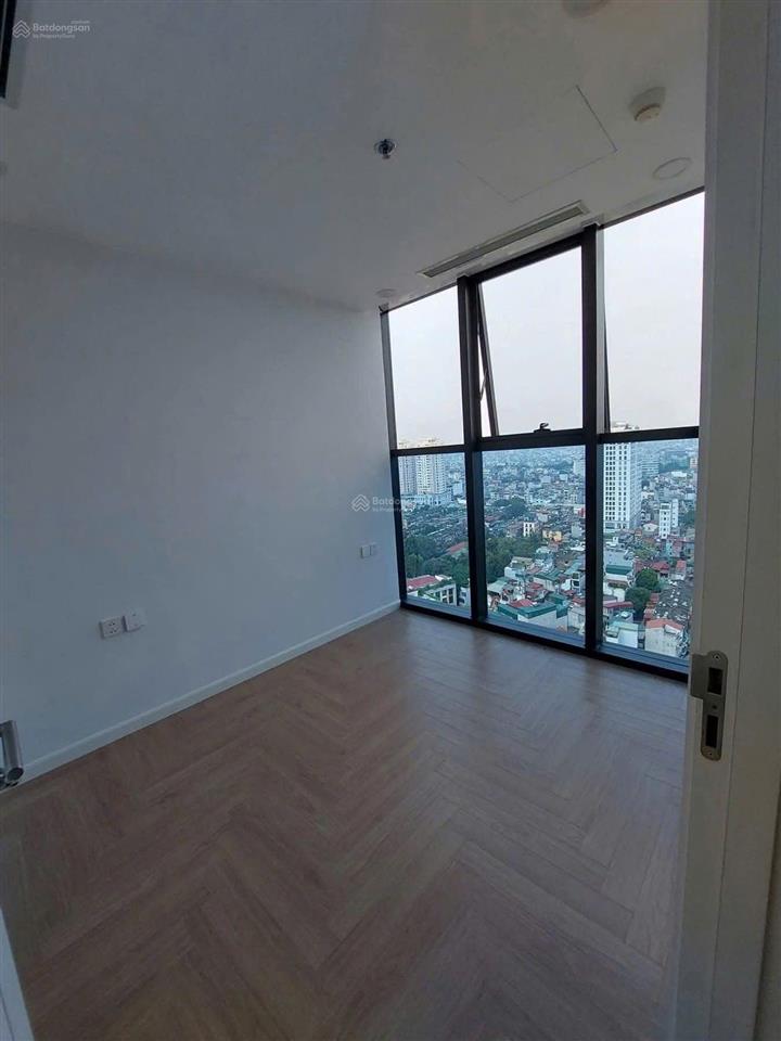 Cho thuê các căn hộ chung cư ninety complex 90 đường láng mới bàn giao, có slot ô tô