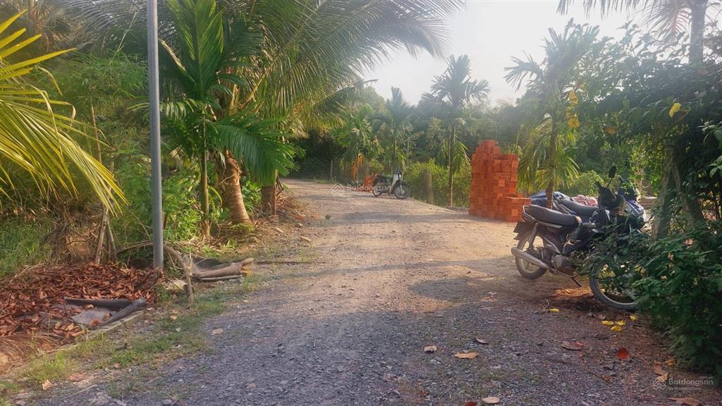 Gần 900m2 đất an sơn, tp thuận an, giá 5 tỷ 800tr (6tr5  1 m2), có vườn măng cụt