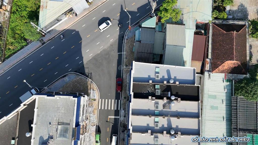 Bán nhà phố thương mại thuận an land, ngay đầu đường nguyễn chí thanh, chợ búng, có giá tốt