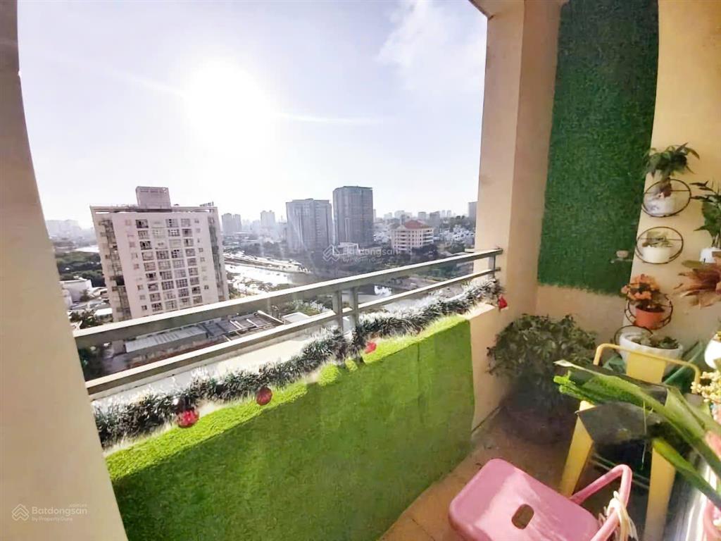 Cần bán chung cư khánh hội 2 (đã có sổ hồng)  75m2 2pn 2wc  giá 5.3 tỷ